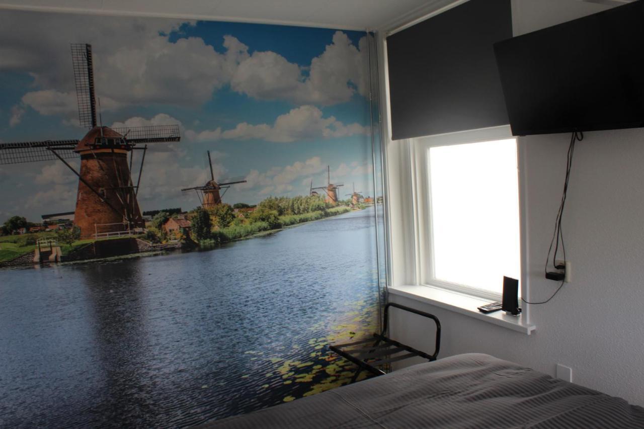 Bed and Breakfast Slapen Bij De Buurvrouw Castricum Esterno foto
