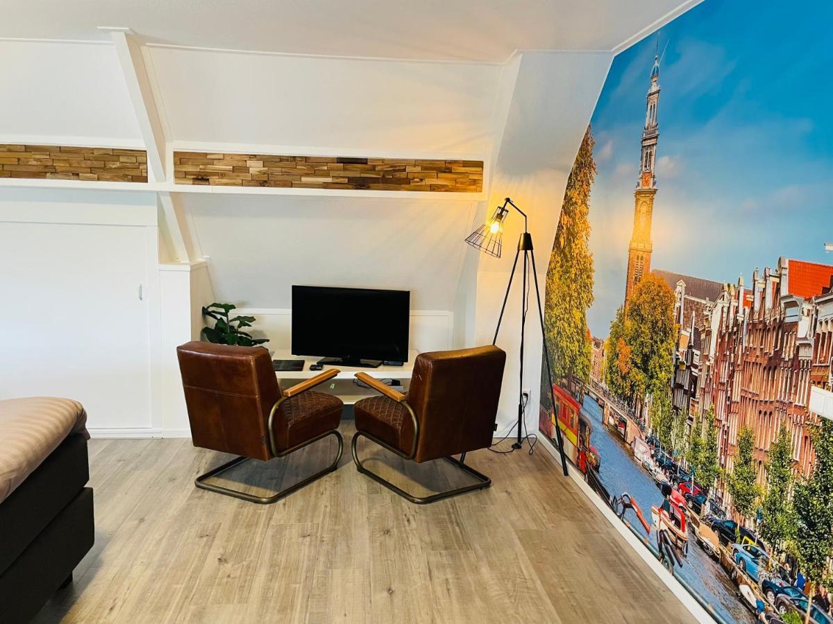 Bed and Breakfast Slapen Bij De Buurvrouw Castricum Esterno foto